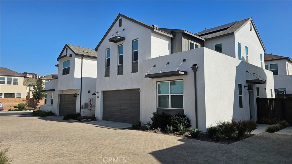 1612 Whitmore Loop