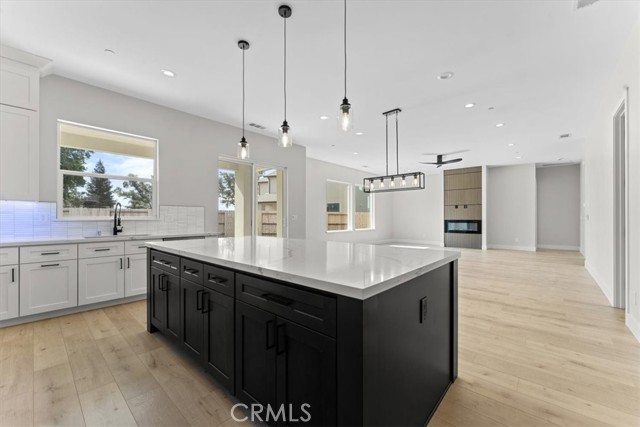 Detail Gallery Image 14 of 45 For 6 Stepping Stone Ct, Oroville,  CA 95966 - 3 Beds | 3 Baths