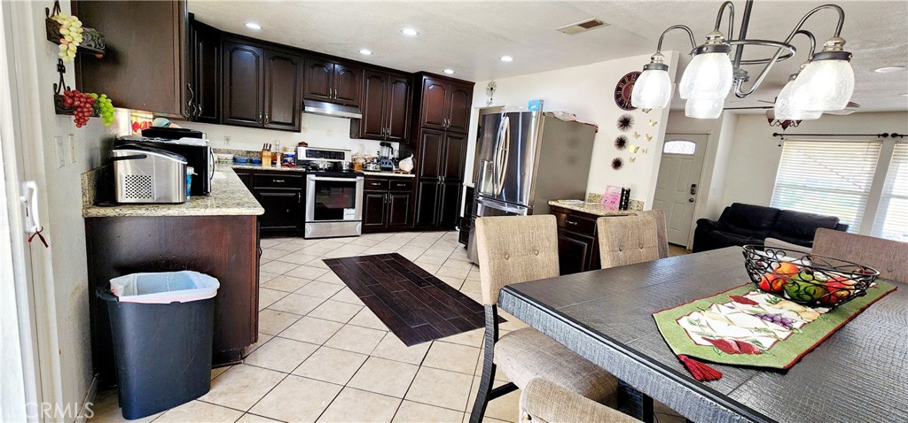 MLS #IV25182791 img 2