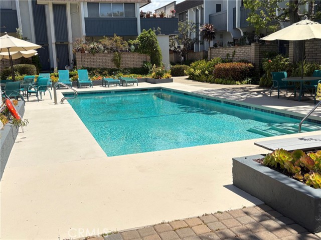Detail Gallery Image 24 of 24 For 13230 Fiji Way #F,  Marina Del Rey,  CA 90292 - 2 Beds | 2/1 Baths