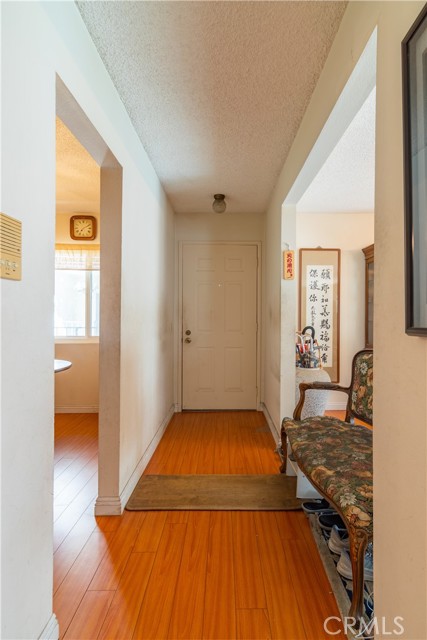 Detail Gallery Image 11 of 33 For 1344 5th St #16,  Glendale,  CA 91201 - 3 Beds | 2 Baths