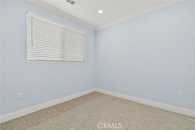 119 E 9th Street, San Bernardino CA: https://media.crmls.org/medias/e12bc893-c476-42e6-914e-d5d0119f597a.jpg