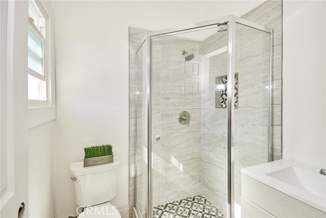 2493 Northbend Street, Riverside CA: https://media.crmls.org/medias/e12becd2-2bc6-4a3f-b70f-320caf4925e3.jpg