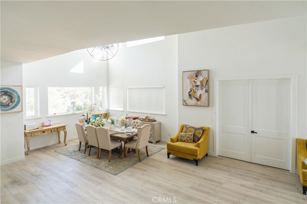 MLS #OC26179476 image #5