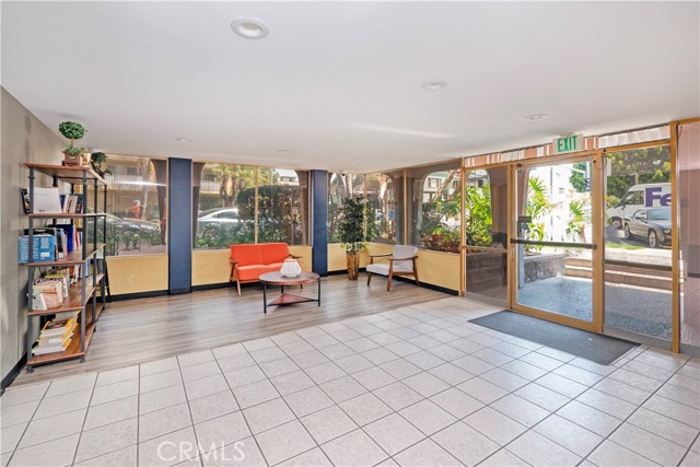 Detail Gallery Image 13 of 48 For 545 Chestnut Ave #104,  Long Beach,  CA 90802 - 1 Beds | 1 Baths