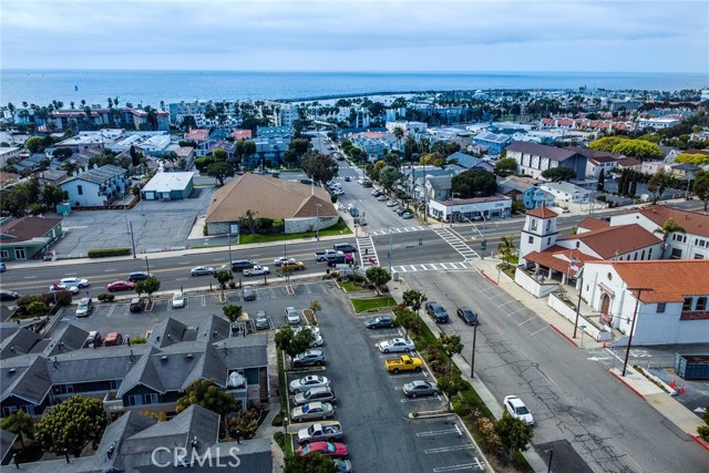 104 Francisca Avenue, Redondo Beach, California 90277, 3 Bedrooms Bedrooms, ,3 BathroomsBathrooms,Residential,Sold,Francisca,SB22054762