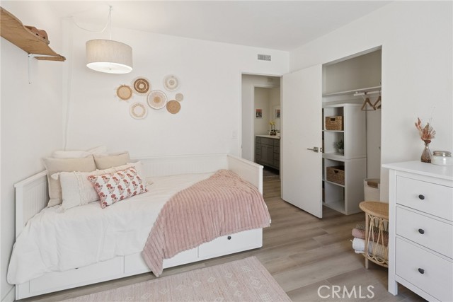 Detail Gallery Image 17 of 27 For 2868 Brandeis, Oceanside,  CA 92056 - 3 Beds | 2 Baths