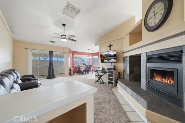 Detail Gallery Image 15 of 47 For 12035 Barbet, Phelan,  CA 92371 - 4 Beds | 2 Baths