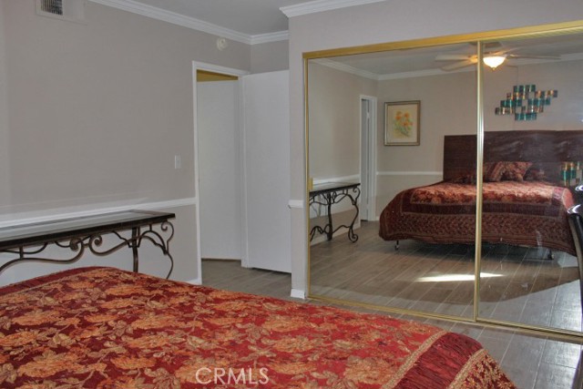 Image 21 for 5301 Waverly DR #137