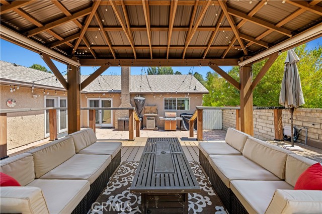 26927 Cuatro Milpas Street, Valencia CA: https://media.crmls.org/medias/e12e4fab-0d97-4d19-ac8a-f096badfb24f.jpg