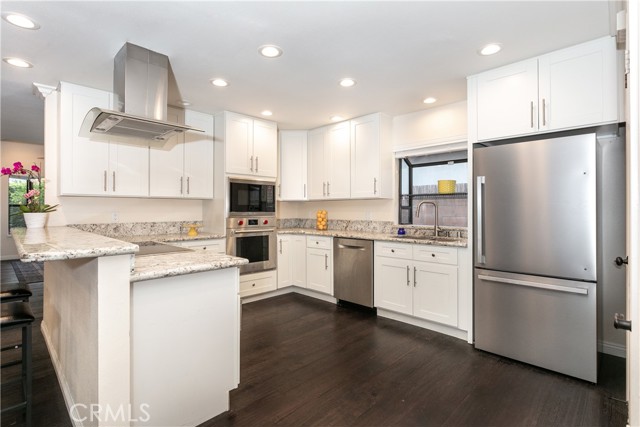 1690 Loma Drive photo 6