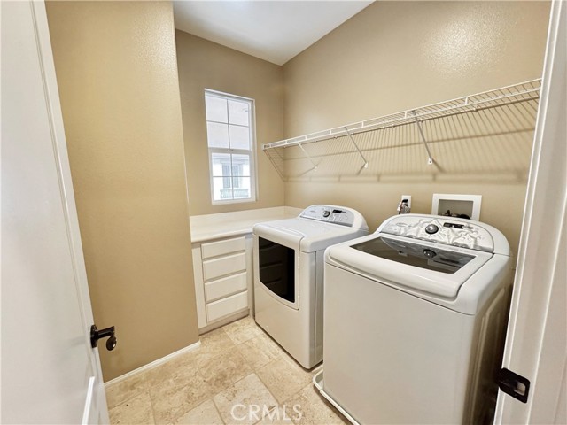 Detail Gallery Image 12 of 15 For 13470 Freedom Way, Westminster,  CA 92683 - 3 Beds | 2/1 Baths