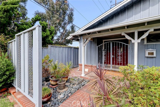 2416 Palm Avenue, Manhattan Beach, California 90266, 5 Bedrooms Bedrooms, ,2 BathroomsBathrooms,Residential,Sold,Palm,SB23084857