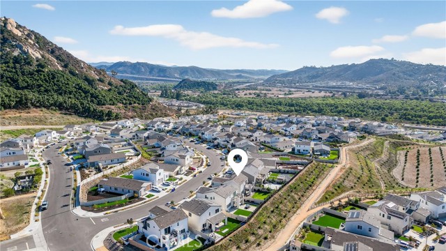 Detail Gallery Image 40 of 40 For 35164 Bergamot Cove, Fallbrook,  CA 92028 - 4 Beds | 3 Baths