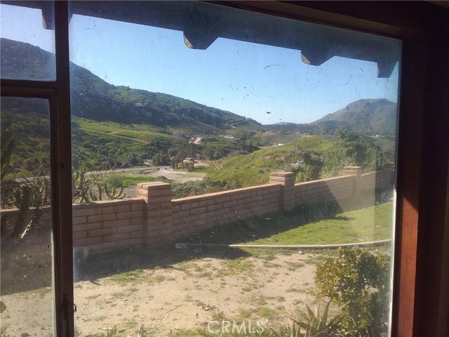 Detail Gallery Image 9 of 20 For 7840 Reche Canyon Rd, Colton,  CA 92324 - 6 Beds | 4 Baths