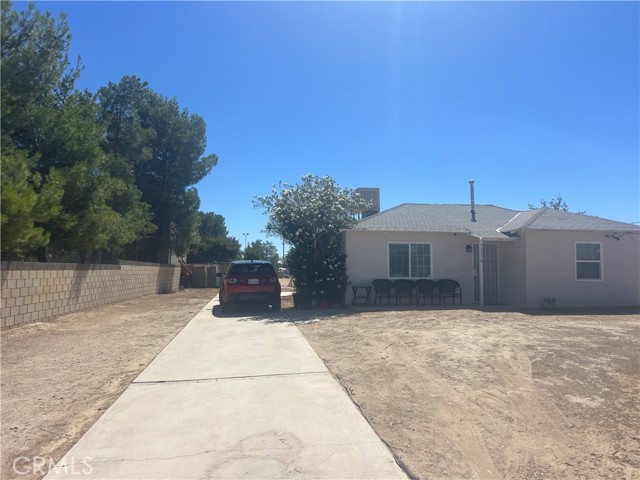 43536 18th W Street, Lancaster CA: https://media.crmls.org/medias/e131c075-7e90-4332-ab43-ebb491e8a3be.jpg
