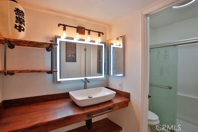 Detail Gallery Image 18 of 34 For 2829 S Fairview St #B,  Santa Ana,  CA 92704 - 2 Beds | 2 Baths