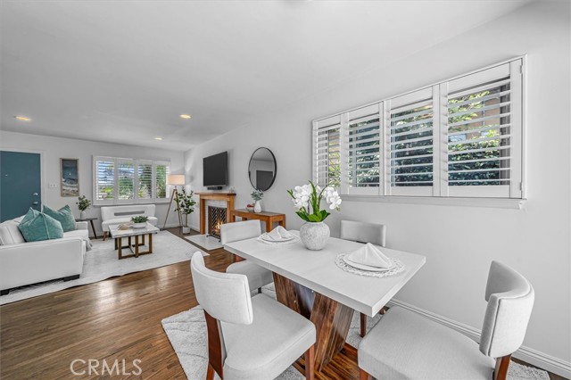 7135 W 91st Street, Los Angeles CA: https://media.crmls.org/medias/e1328532-dc92-4add-8c8c-90a0b79a001a.jpg