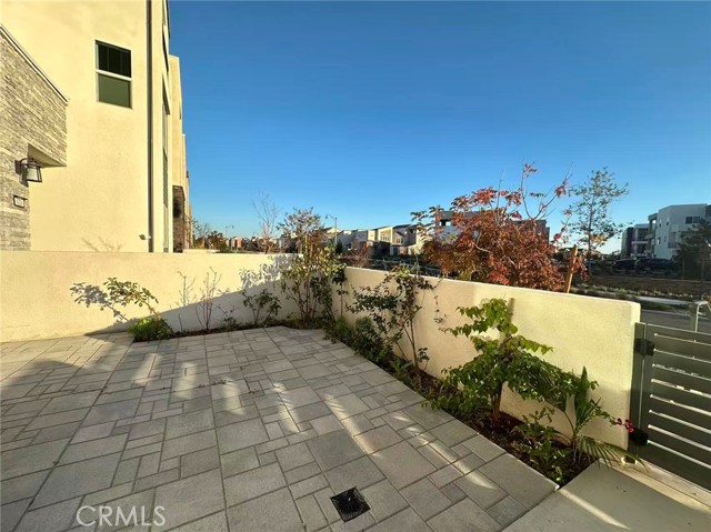 Detail Gallery Image 9 of 19 For 426 Treble, Irvine,  CA 92618 - 4 Beds | 3/2 Baths