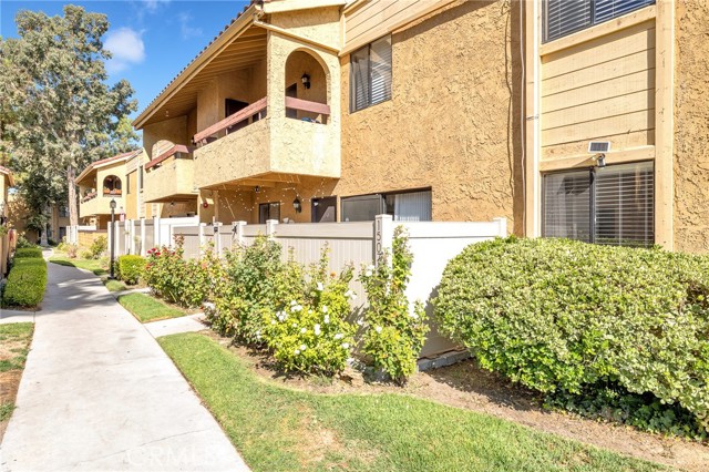 Detail Gallery Image 2 of 19 For 18756 Mandan St #1507,  Canyon Country,  CA 91351 - 1 Beds | 1 Baths