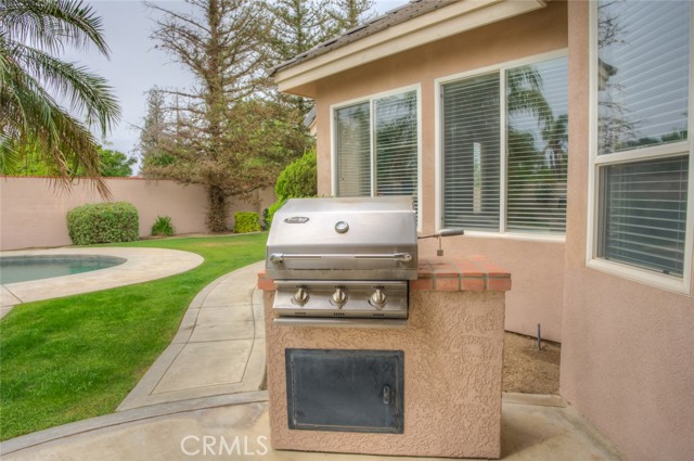Detail Gallery Image 21 of 65 For 1507 Cromerton, Bakersfield,  CA 93311 - 5 Beds | 2/1 Baths