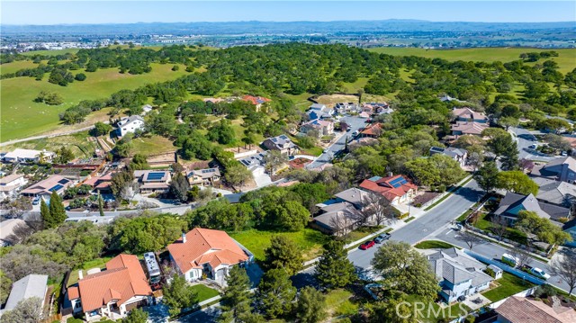 Detail Gallery Image 8 of 11 For 509 Grand Canyon, Paso Robles,  CA 93446 - – Beds | – Baths