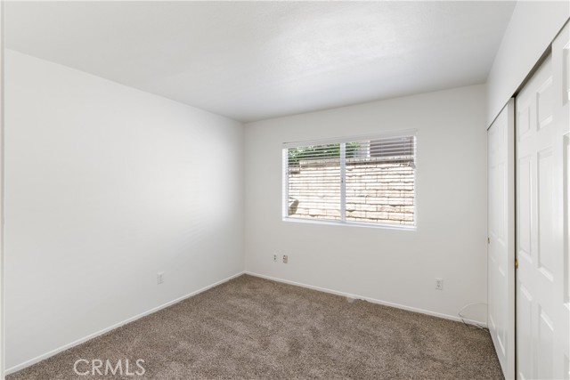 Detail Gallery Image 16 of 47 For 21965 Jeffers Ln, Saugus,  CA 91350 - 5 Beds | 3 Baths