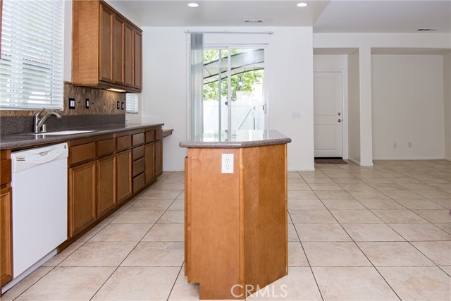 Detail Gallery Image 24 of 75 For 22319 Yorke Rd, Moreno Valley,  CA 92553 - 3 Beds | 3/1 Baths
