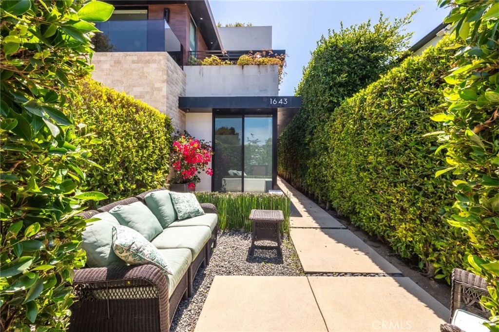 MLS #SB26156845 image #3
