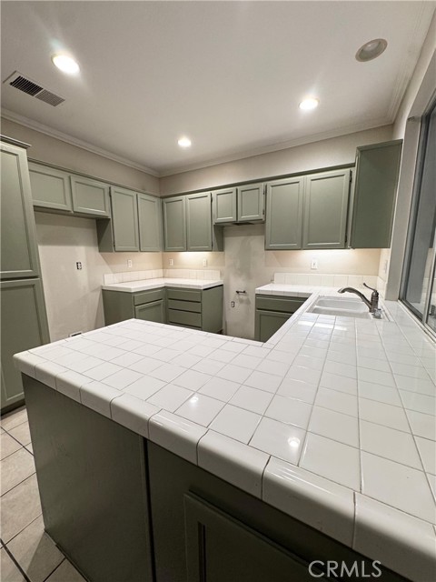 Detail Gallery Image 5 of 18 For 27452 Eagles Nest, Corona,  CA 92883 - 4 Beds | 3 Baths