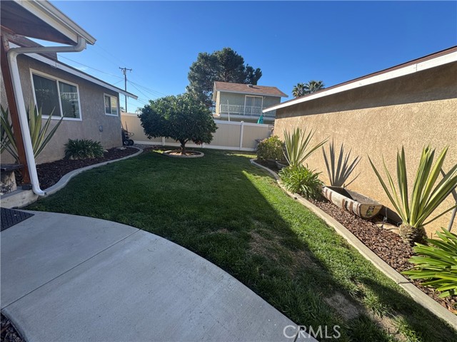 1740 OHIO Street, Redlands CA: https://media.crmls.org/medias/e1354a45-6185-459a-9347-c4426c7747be.jpg