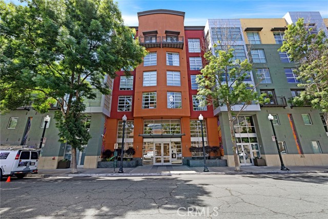 Detail Gallery Image 1 of 29 For 585 9th St #556,  Oakland,  CA 94607 - 1 Beds | 1 Baths