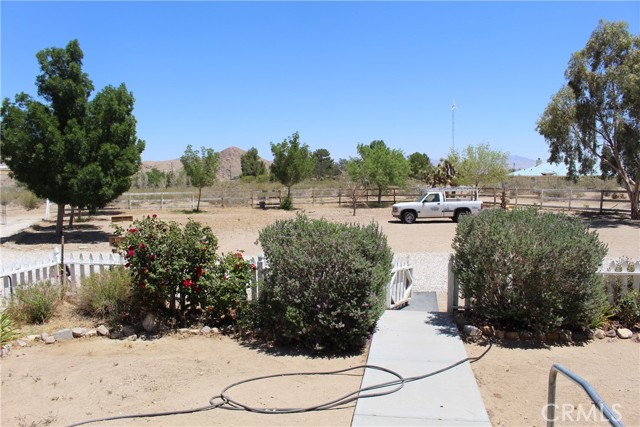Detail Gallery Image 7 of 14 For 30875 Morningside St, Lucerne Valley,  CA 92356 - 3 Beds | 2 Baths