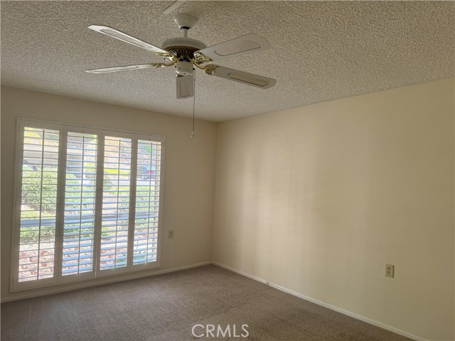 3300 Via Carrizo, Laguna Woods CA: https://media.crmls.org/medias/e136c65b-b71c-4aaf-a9de-b633518ae21e.jpg