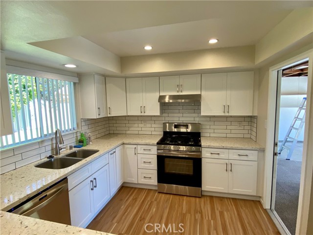 Detail Gallery Image 4 of 69 For 4211 E Charter Oak Dr, Orange,  CA 92869 - 3 Beds | 2 Baths