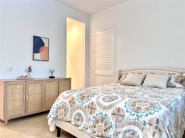 Detail Gallery Image 25 of 37 For 105 Shear, Irvine,  CA 92618 - 5 Beds | 5/3 Baths