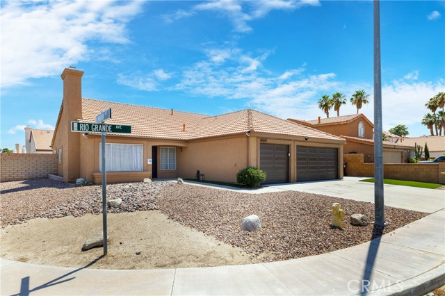 Detail Gallery Image 3 of 21 For 80957 Rio Grande Ave, Indio,  CA 92201 - 4 Beds | 2 Baths