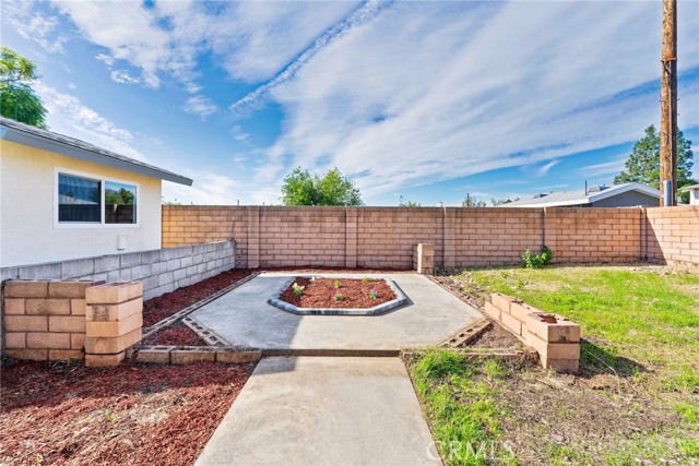 Detail Gallery Image 29 of 37 For 9352 Olive St, Fontana,  CA 92335 - 3 Beds | 2 Baths