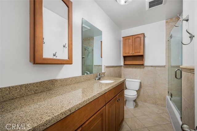 Detail Gallery Image 25 of 40 For 8798 Valley View #B,  Buena Park,  CA 90620 - 2 Beds | 1/1 Baths