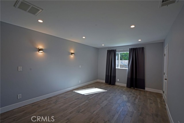 Detail Gallery Image 4 of 14 For 7749 Minstrel Ave, West Hills,  CA 91304 - 3 Beds | 2 Baths