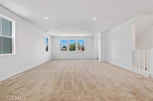 139 Jessup Way, Tustin CA: https://media.crmls.org/medias/e139e320-538d-47ad-8591-c62231abc84c.jpg