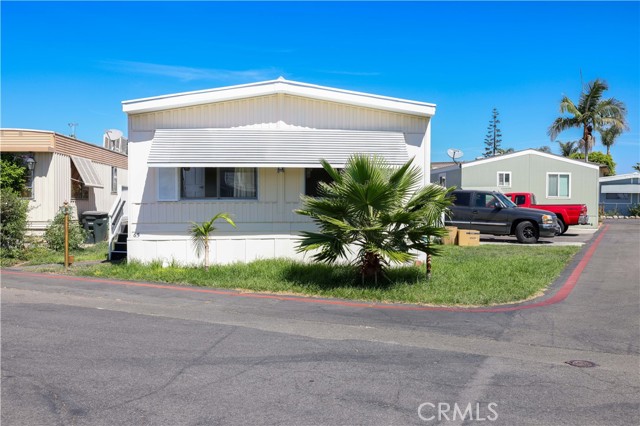 Detail Gallery Image 4 of 40 For 1801 E. Collins Ave #65,  Santa Ana,  CA 92867 - 2 Beds | 2 Baths