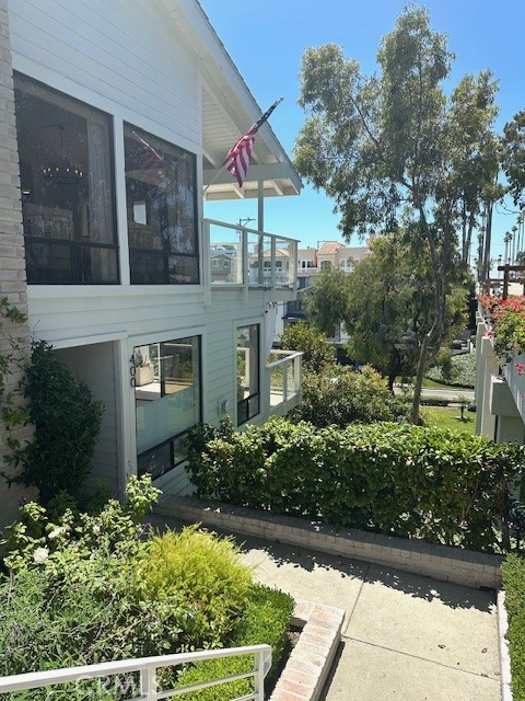 Detail Gallery Image 13 of 13 For 400 Goldenrod Ave, Corona Del Mar,  CA 92625 - 0 Beds | 1 Baths