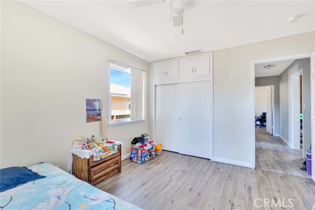 222 W 8th Avenue, Escondido CA: https://media.crmls.org/medias/e13a8244-179f-4bb4-9627-a7ab4c10c141.jpg
