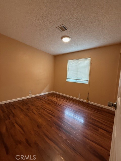 444 corcoran Avenue, Vallejo CA: https://media.crmls.org/medias/e13ae0d0-e66e-4456-a6a5-fa1ce7dd56a6.jpg