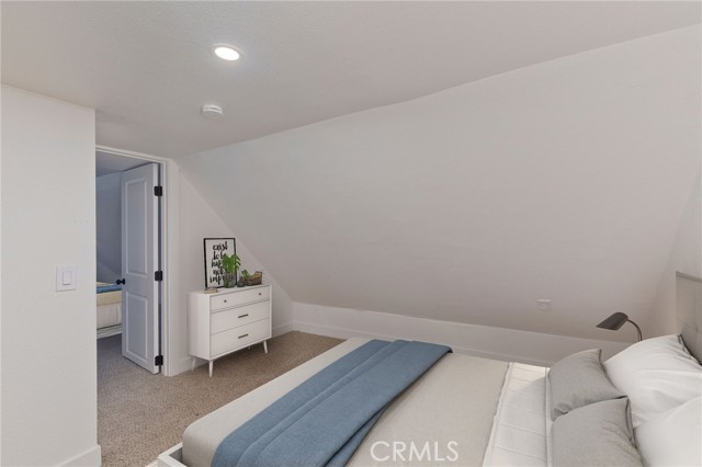 Detail Gallery Image 9 of 38 For 1666 Arapahoe St, South Lake Tahoe,  CA 96150 - 4 Beds | 2 Baths