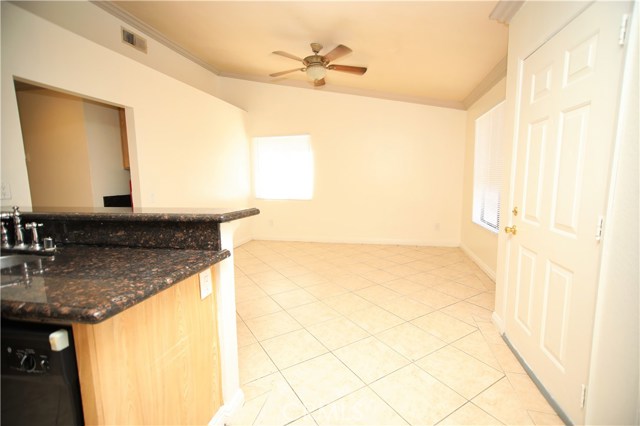 Image 5 for 40975 Sandy Gale LN #D