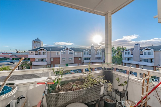 Detail Gallery Image 16 of 18 For 865 South B Street #P-2,  Oxnard,  CA 93030 - 1 Beds | 1 Baths