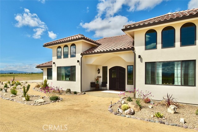 50645 Lockwood Road, Lockwood CA: https://media.crmls.org/medias/e13bc709-95d4-4c06-a784-85e7f205aac9.jpg