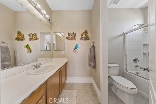 Detail Gallery Image 48 of 75 For 3625 Paddock Way, Quartz Hill,  CA 93536 - 6 Beds | 4/2 Baths